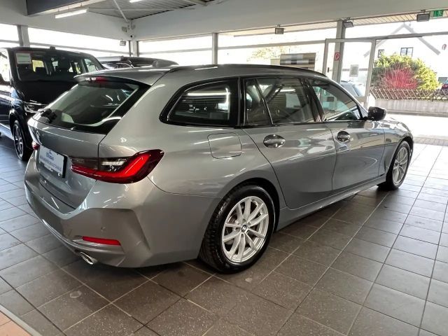 BMW 318 318d Touring
