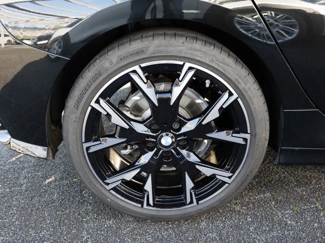 BMW 120 120i M-Sport Sedan