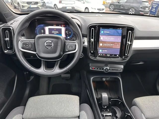Volvo XC40 B3 PlusBlackEdition,Pano,20'',360°,BLIS,ACC