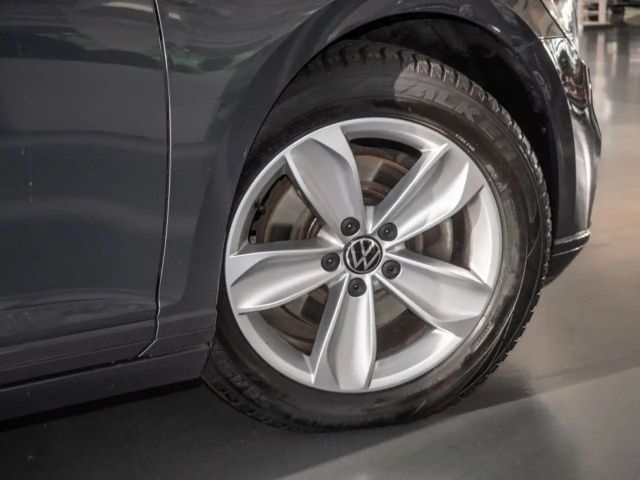 Volkswagen Passat 2.0 TSI Business Variant