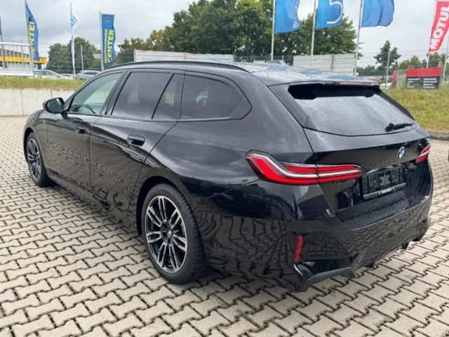 BMW 520 520d M-Sport Touring
