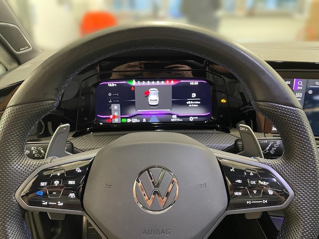 Volkswagen Golf 2.0 TSI Golf VIII