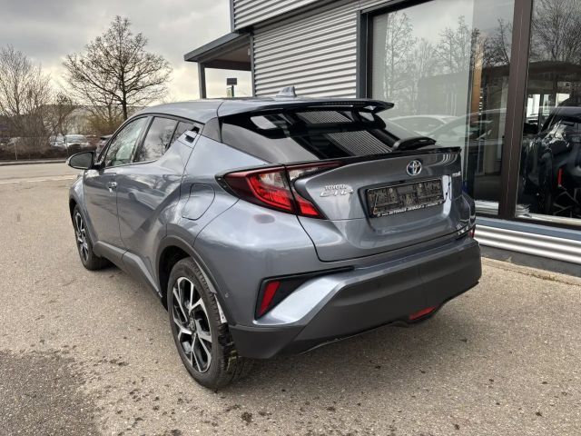 Toyota C-HR Hybride Team D