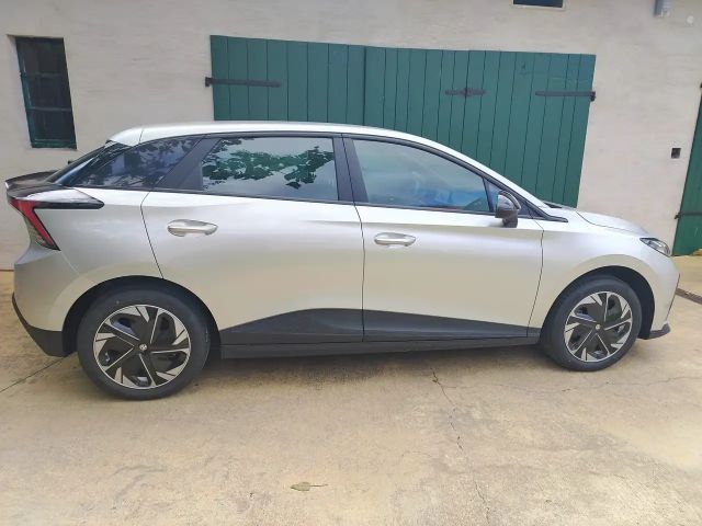 MG MG4 Standard range