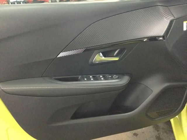 Peugeot E-208 Allure Pack Hybrid