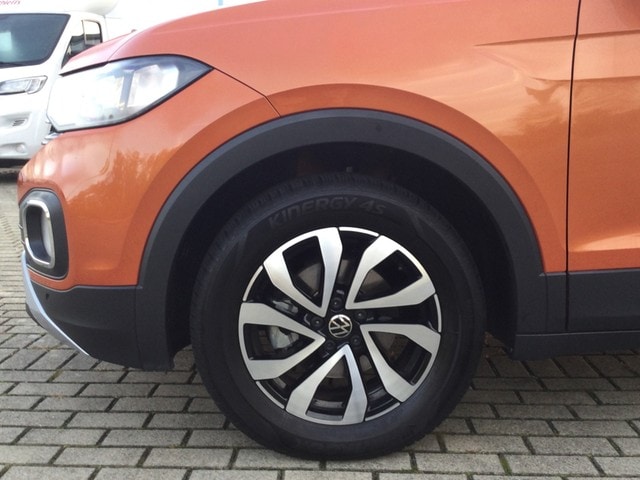 Volkswagen T-Cross T-Cross ACTIVE Navi Climatronic ACC PDC SH LM