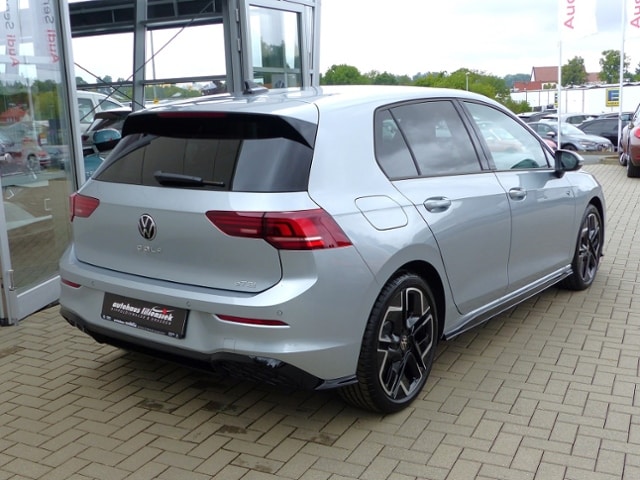 Volkswagen Golf 1.5 eTSI DSG