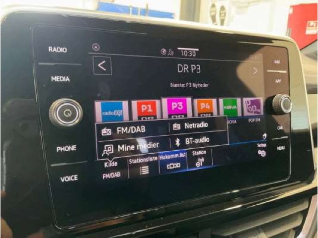 Volkswagen T-Roc 1.5 TSI DSG R-Line