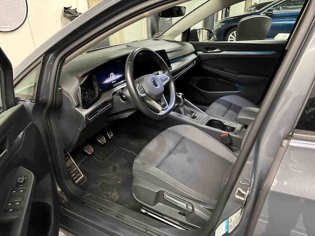 Volkswagen Golf 1.5 TSI DSG