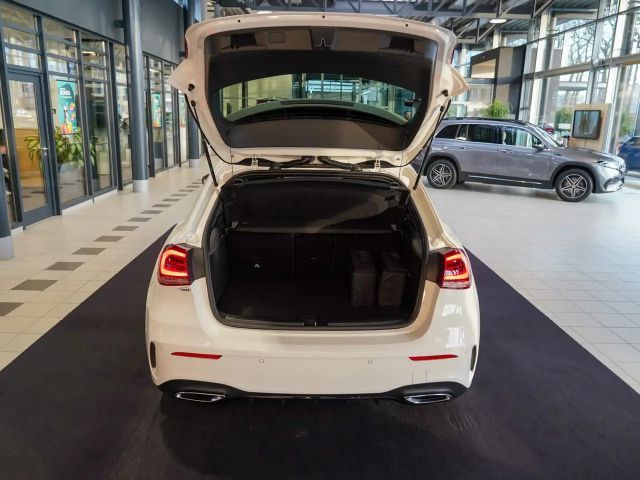 Mercedes-Benz A 250 A 250 e AMG Line