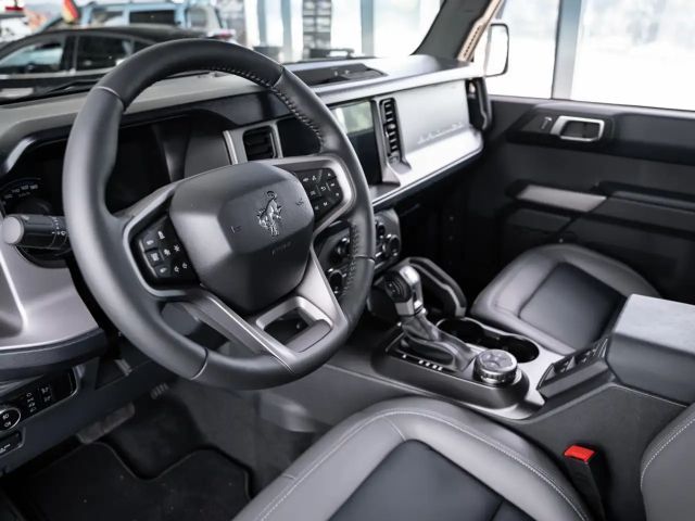 Ford Bronco 4x4 AWD Outer Banks