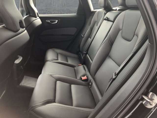 Volvo XC60 AWD Plus T6