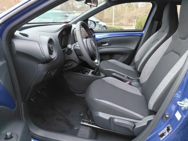 Toyota Aygo X Business Hatchback