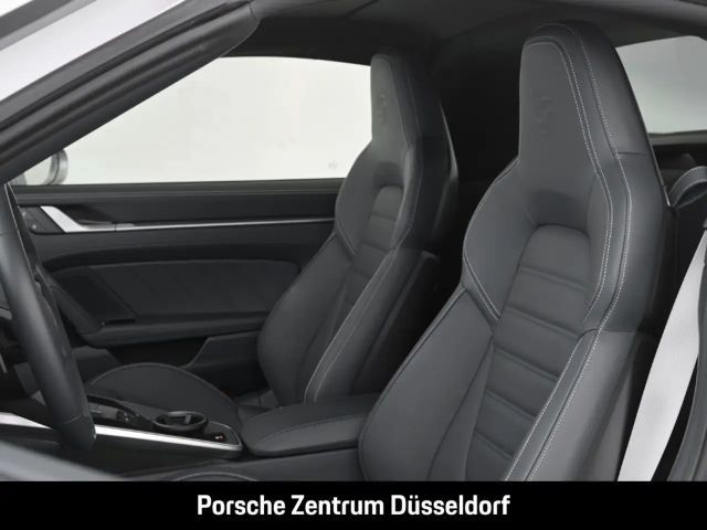 Porsche 992 4 Coupé GTS Targa