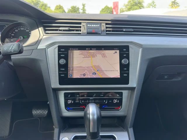 Volkswagen Passat 1.5 TSI DSG Variant