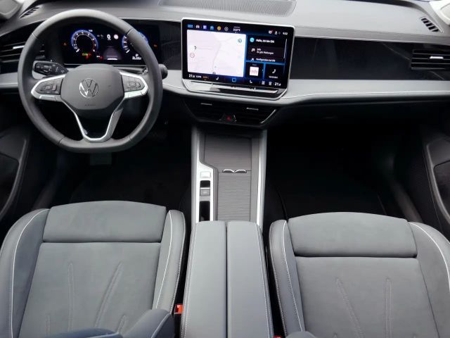 Volkswagen Passat 1.5 eTSI Business DSG