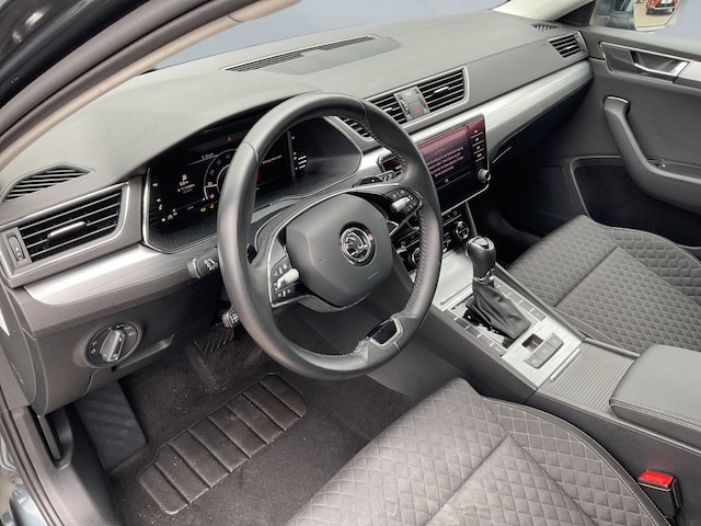 Skoda Superb 2.0 TDI Ambition Combi