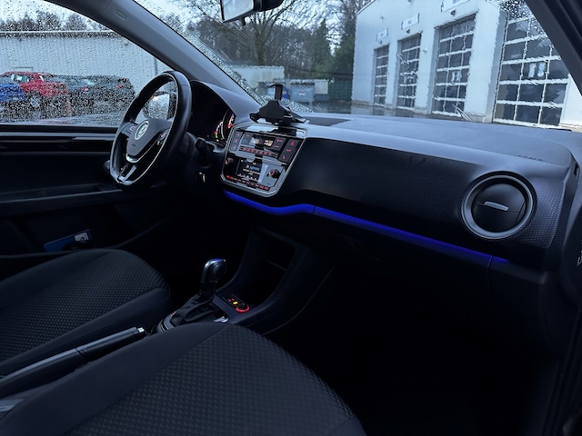 Volkswagen e-up! United - 32,3kWh Shz Kamera Tempomat Climatr.