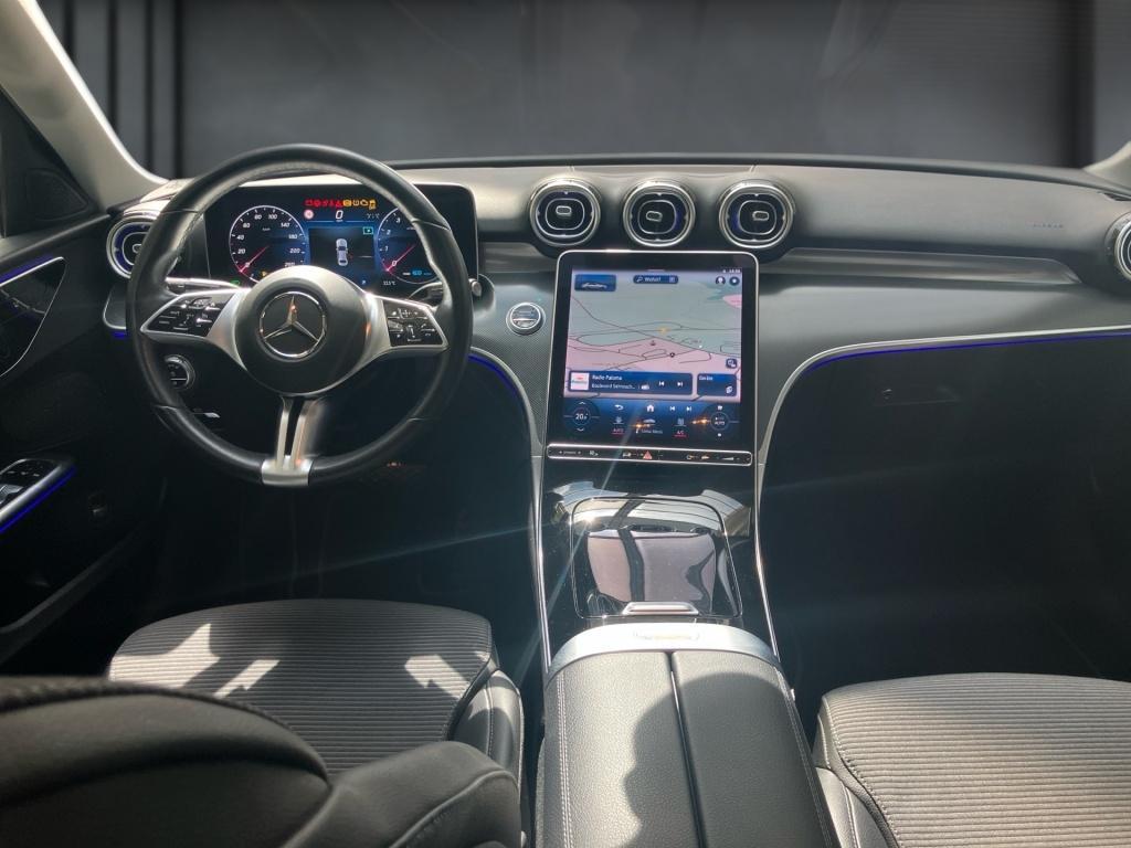 Mercedes-Benz C 180 AVANTGARDE Sedan