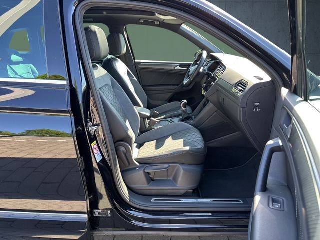 Volkswagen Tiguan 2.0 TDI IQ.Drive R-Line