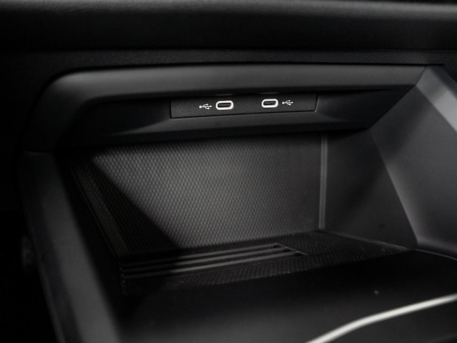 Volkswagen Golf 1.5 eTSI DSG Golf VIII Variant