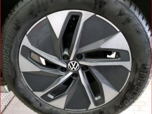 Volkswagen ID.5 IQ.Drive Pro