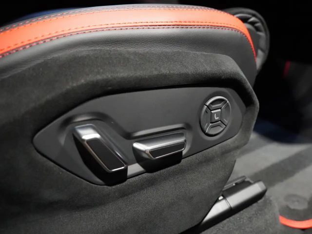 Lamborghini Urus Performante