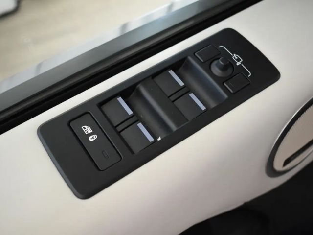 Land Rover Discovery AWD D300 MHEV