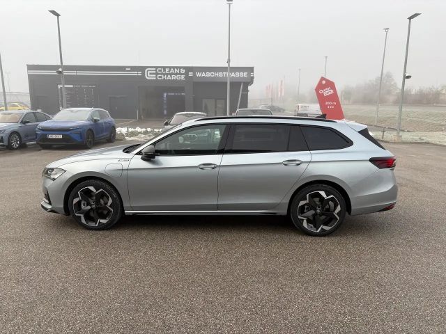 Skoda Superb Sportline iV