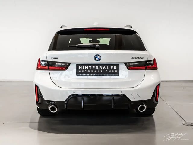 BMW 320 320e M-Sport xDrive