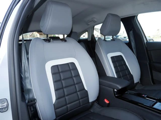 Citroën C4 Hybrid Max