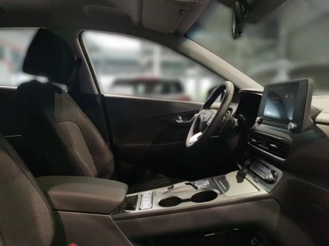 Hyundai Kona 2WD Select