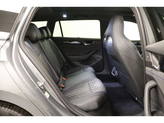 Volkswagen Passat 2.0 TDI R-Line Variant