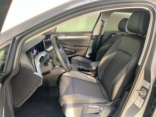 Volkswagen Golf 1.5 TSI