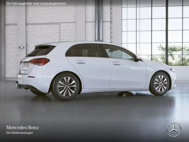 Mercedes-Benz A 180 A 180 d Style