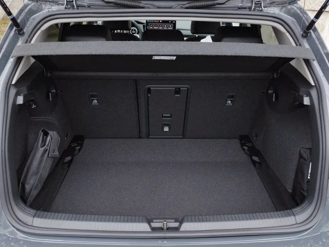 Volkswagen Golf Rabbit TSI