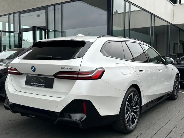 BMW 520 520d M-Sport Touring