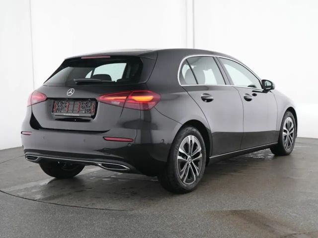 Mercedes-Benz A 200 Progressive