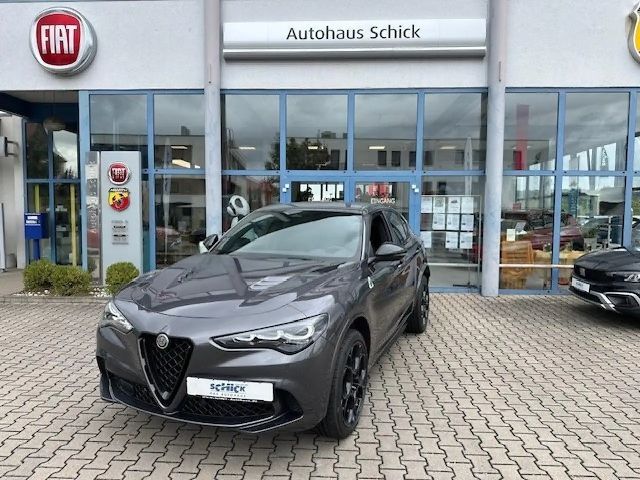 Alfa Romeo Stelvio Q4 Quadrifoglio Turbo