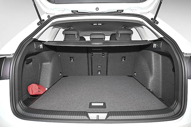 Volkswagen Golf Life Variant