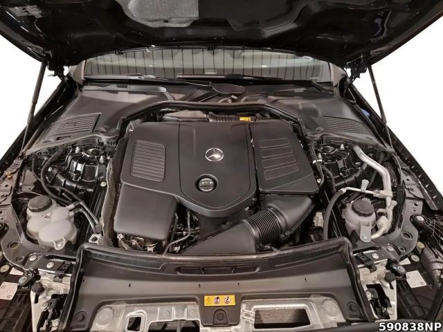 Mercedes-Benz C 180 AVANTGARDE Sedan