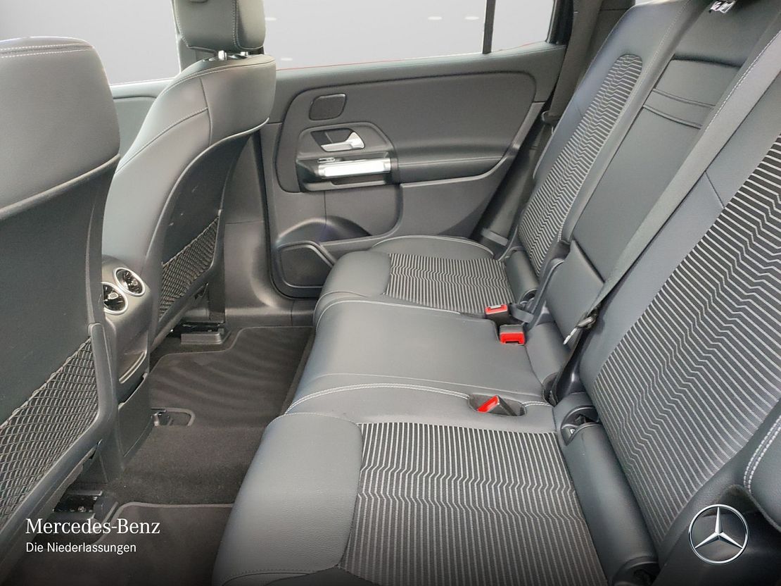 Mercedes-Benz EQB 250