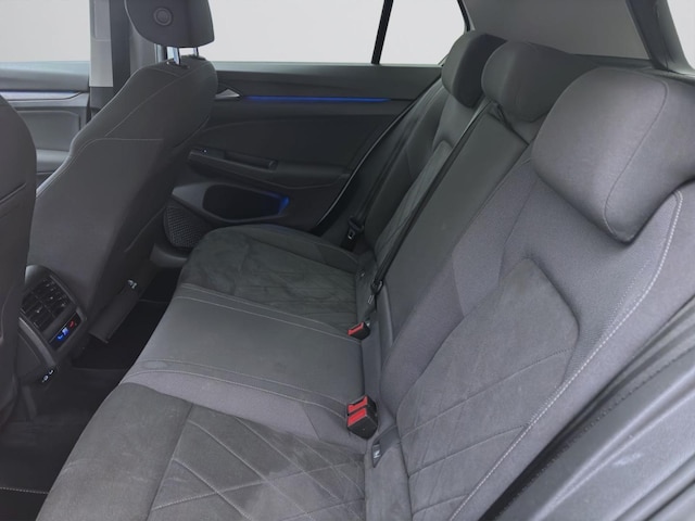 Volkswagen Golf 1.5 eTSI DSG Style