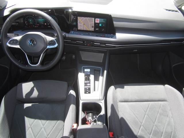 Volkswagen Golf 1.5 eTSI DSG Golf VIII