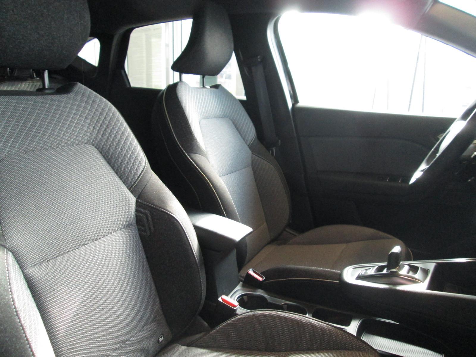 Renault Captur EDC Hybrid Techno