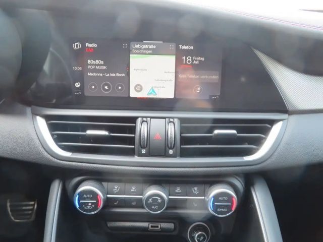 Alfa Romeo Giulia Q4