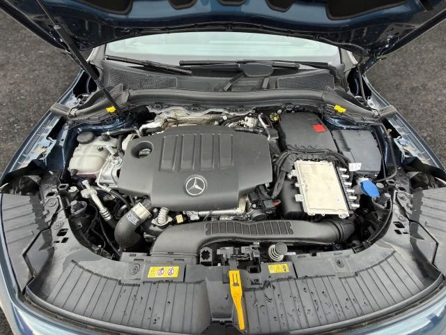 Mercedes-Benz GLA 220 4MATIC GLA 220 d