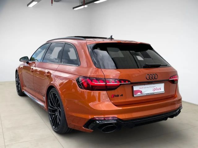 Audi RS4 Avant Quattro