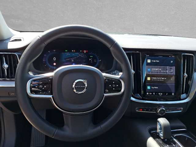 Volvo V60 AWD Dark Hybrid Plus T6