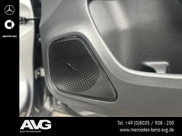 Mercedes-Benz A 180 A 180 Special Edition AHK LED Distr Night RF-Kam